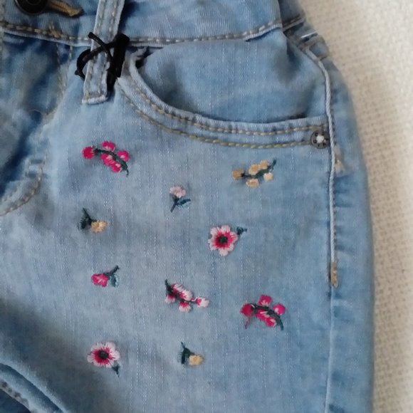 Girl's Vigoss Denim Shorts Size 5 - Picture 5 of 7